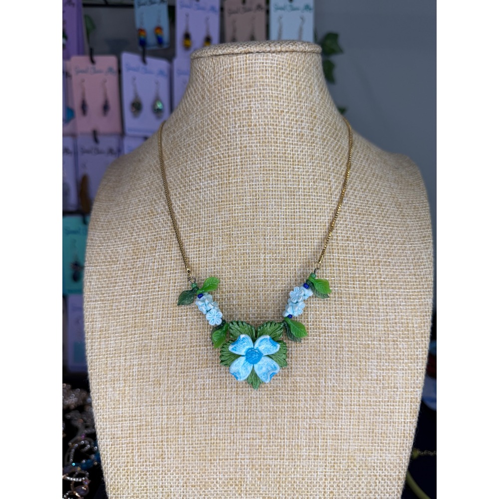 Blue Floral Resin Bib Necklace Gold Tone Box Chain Cottagecore Botanical Flower